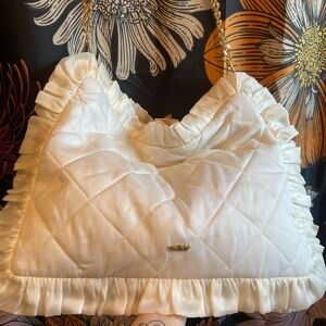 SELKIE Vanilla Pillow Purse